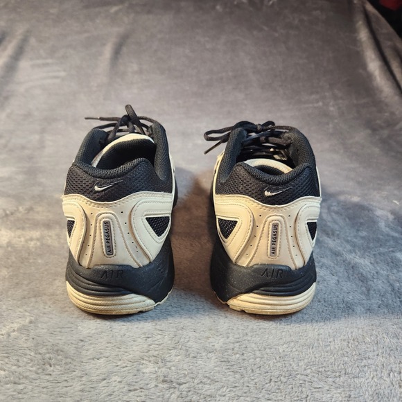 Nike Shoes Mens 11.5 White Black Air Pegasus 2005 2K5 Sneaker HQ5403-102 - Picture 5 of 12